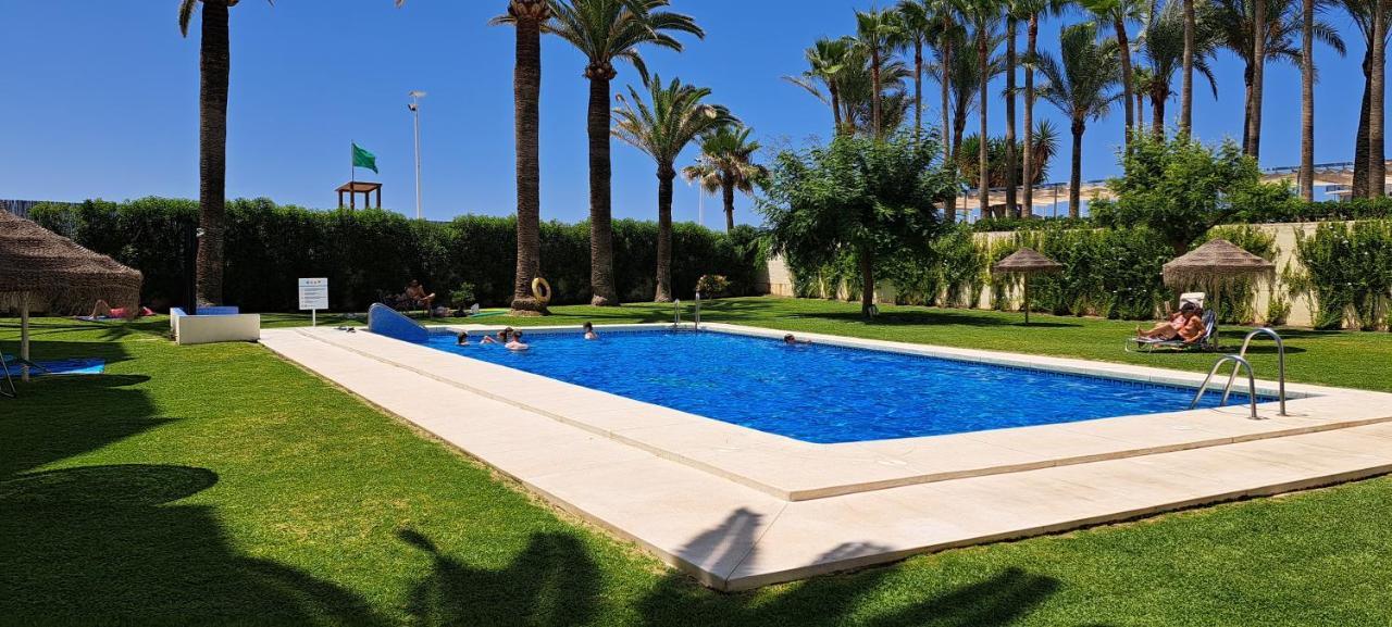 דירות נרחה Torresol Sea View מראה חיצוני תמונה